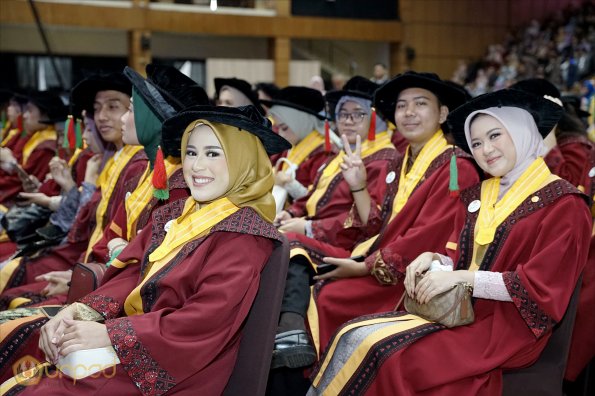 WISUDA UNPAD GOL. 1 TA 2023-2024 LIPUTAN SESI 2 (79)