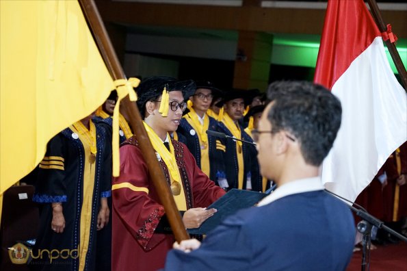 WISUDA UNPAD GOL. 1 TA 2023-2024 LIPUTAN SESI 2 (85)