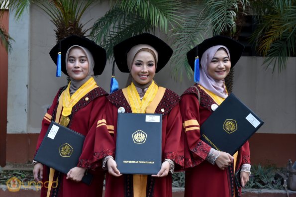 WISUDA UNPAD GOL. 1 TA 2023-2024 LIPUTAN SESI 3 (130)