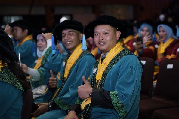 WISUDA UNPAD GOL. 1 TA 2023-2024 LIPUTAN SESI 3 (62)