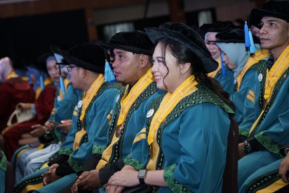 WISUDA UNPAD GOL. 1 TA 2023-2024 LIPUTAN SESI 3 (63)