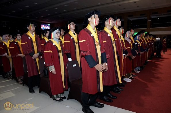 WISUDA UNPAD GOL. 1 TA 2023-2024 LIPUTAN SESI 3 (88)