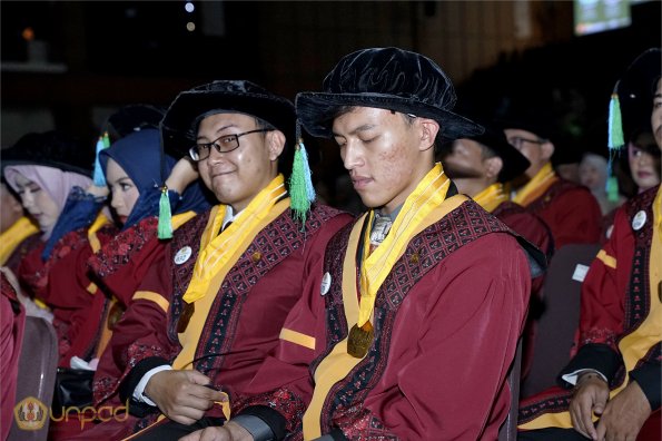 LIPUTAN WISUDA UNPAD GOL 1 TA 2023-2024 SESI V (44)