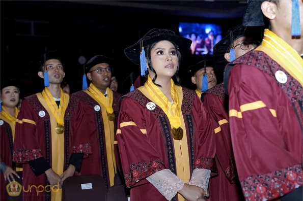 LIPUTAN WISUDA UNPAD GOL 1 TA 2023-2024 SESI V (61)
