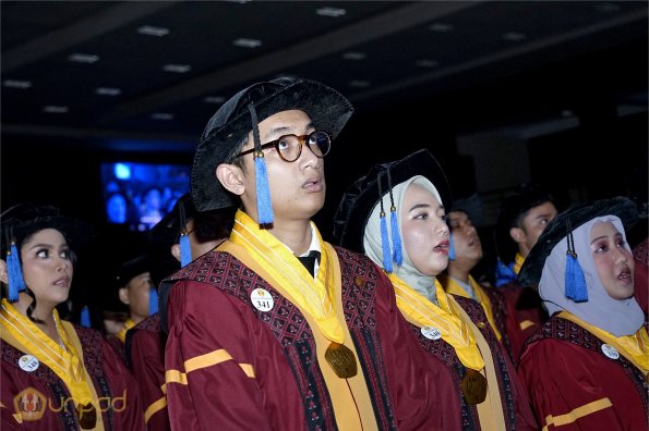 LIPUTAN WISUDA UNPAD GOL 1 TA 2023-2024 SESI V (63)