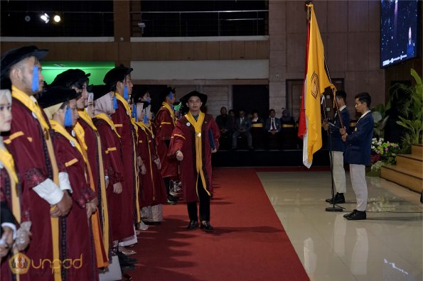 LIPUTAN WISUDA UNPAD GOL 1 TA 2023-2024 SESI V (64)