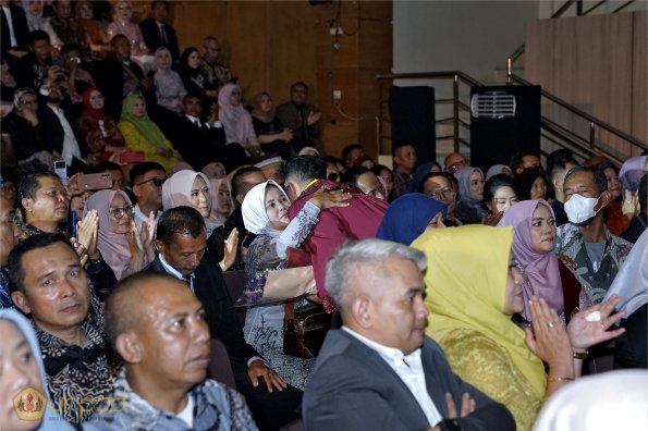 LIPUTAN WISUDA UNPAD GOL 1 TA 2023-2024 SESI V (67)