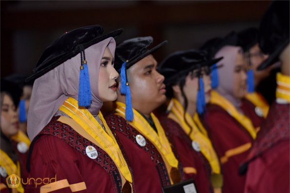 LIPUTAN WISUDA UNPAD GOL 1 TA 2023-2024 SESI V (78)