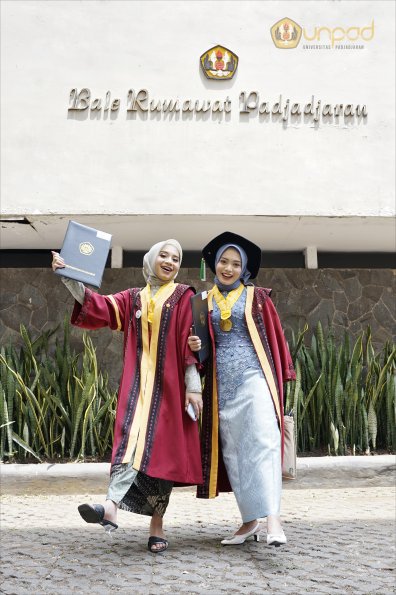LIPUTAN WISUDA UNPAD GOL 1 TA 2023-2024 SESI VI (80)
