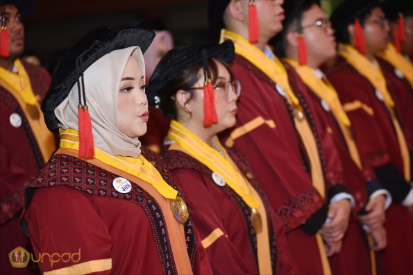 LIPUTAN WISUDA UNPAD GOL 1 TA 2023-2024 SESI VI (82)