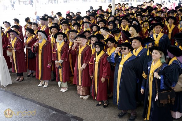 LIPUTAN WISUDA UNPAD GOL 1 TA 2023-2024 SESI VII (125)