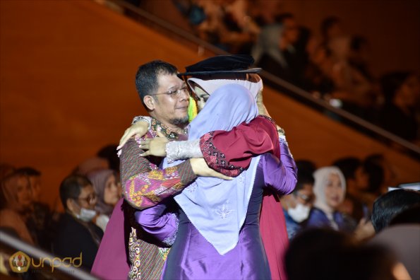 LIPUTAN WISUDA UNPAD GOL 1 TA 2023-2024 SESI VII (42)