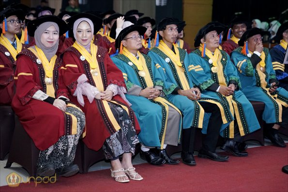 LIPUTAN WISUDA UNPAD GOL 1 TA 2023-2024 SESI VII (62)