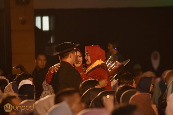 LIPUTAN WISUDA UNPAD GOL 1 TA 2023-2024 SESI VIII (100)