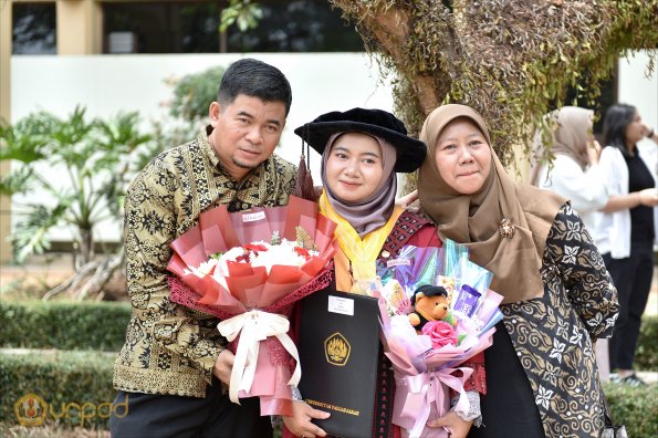 LIPUTAN WISUDA UNPAD GOL 1 TA 2023-2024 SESI VIII (115)