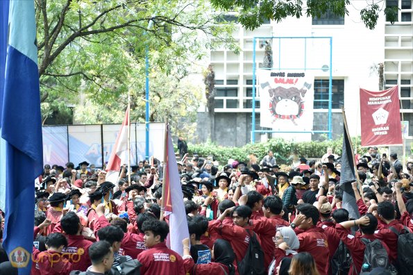 LIPUTAN WISUDA UNPAD GOL 1 TA 2023-2024 SESI VIII (116)