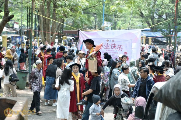 LIPUTAN WISUDA UNPAD GOL 1 TA 2023-2024 SESI VIII (118)