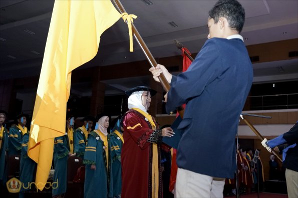 LIPUTAN WISUDA UNPAD GOL 1 TA 2023-2024 SESI VIII (84)