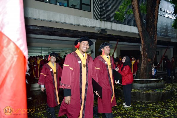 WISUDA UNPAD GEL I TA 2024-2025 (12)