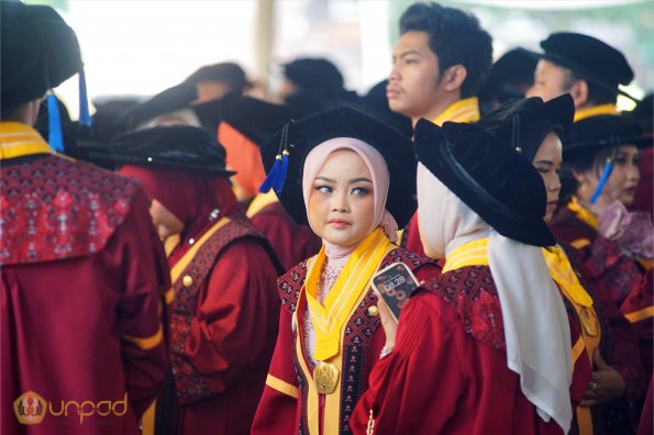 LIPUTAN WISUDA UNPAD GEL I TA 2024-2025 SESI II (104)