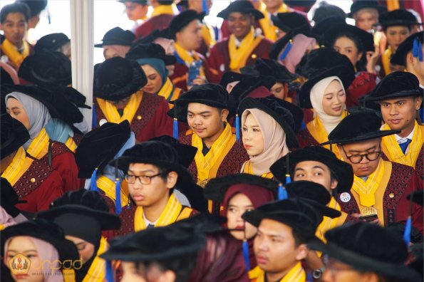 LIPUTAN WISUDA UNPAD GEL I TA 2024-2025 SESI II (112)