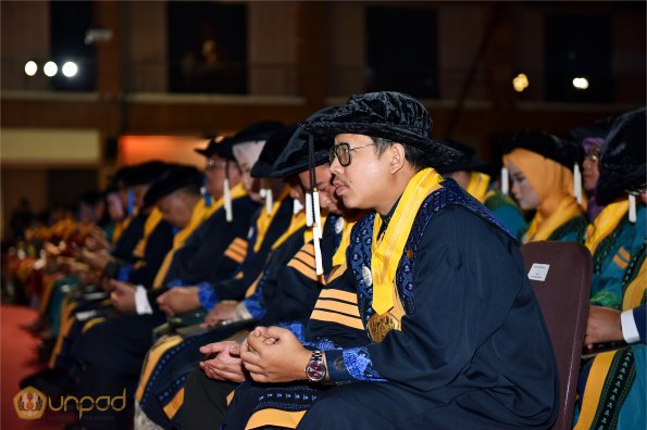 LIPUTAN WISUDA UNPAD GEL I TA 2024-2025 SESI II (12)