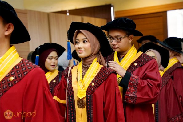 LIPUTAN WISUDA UNPAD GEL I TA 2024-2025 SESI II (125)