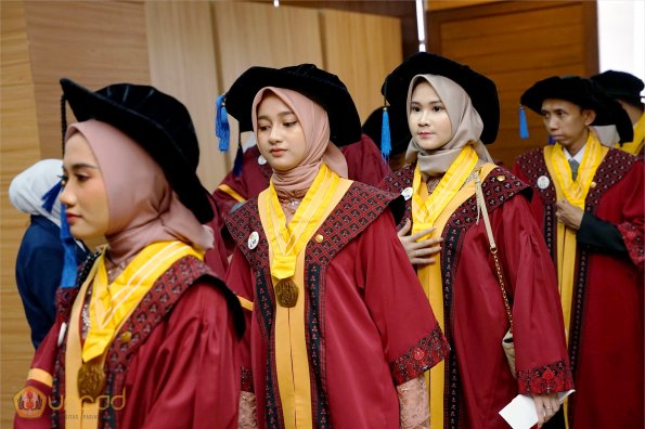 LIPUTAN WISUDA UNPAD GEL I TA 2024-2025 SESI II (126)