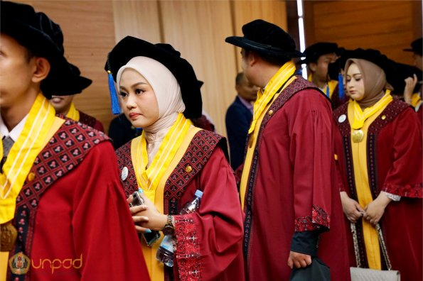 LIPUTAN WISUDA UNPAD GEL I TA 2024-2025 SESI II (127)