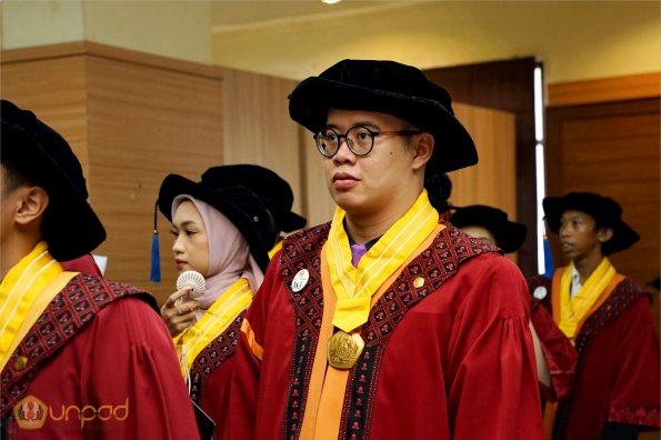 LIPUTAN WISUDA UNPAD GEL I TA 2024-2025 SESI II (131)