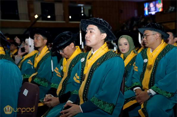 LIPUTAN WISUDA UNPAD GEL I TA 2024-2025 SESI II (140)