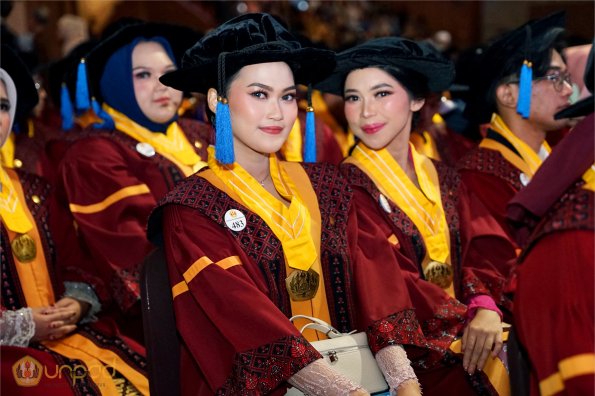 LIPUTAN WISUDA UNPAD GEL I TA 2024-2025 SESI II (156)