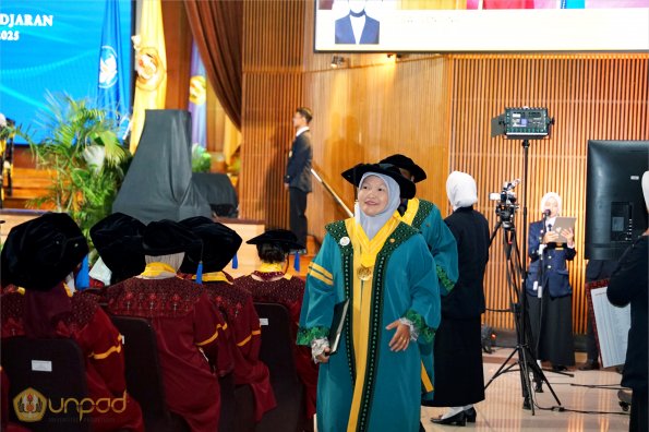 LIPUTAN WISUDA UNPAD GEL I TA 2024-2025 SESI II (163)