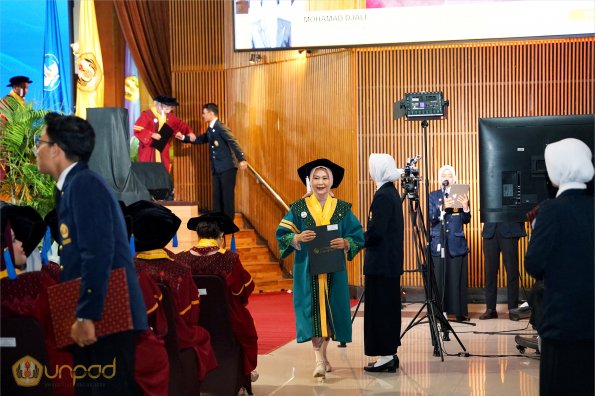 LIPUTAN WISUDA UNPAD GEL I TA 2024-2025 SESI II (164)