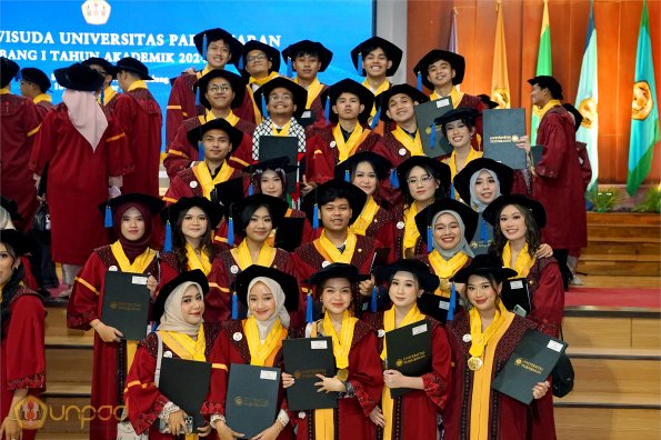 LIPUTAN WISUDA UNPAD GEL I TA 2024-2025 SESI II (188)