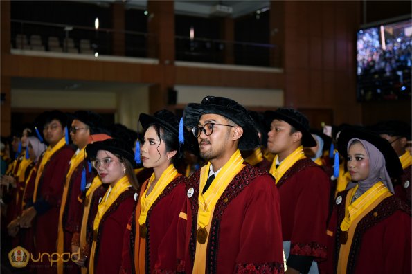 LIPUTAN WISUDA UNPAD GEL I TA 2024-2025 SESI II (23)