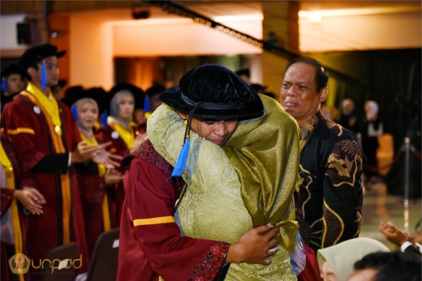 LIPUTAN WISUDA UNPAD GEL I TA 2024-2025 SESI II (25)