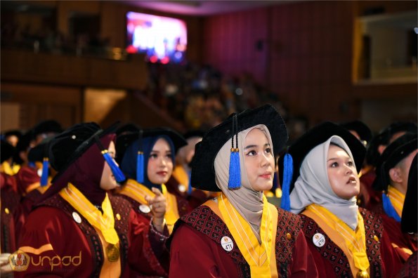 LIPUTAN WISUDA UNPAD GEL I TA 2024-2025 SESI II (31)