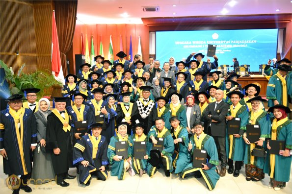 LIPUTAN WISUDA UNPAD GEL I TA 2024-2025 SESI II (46)