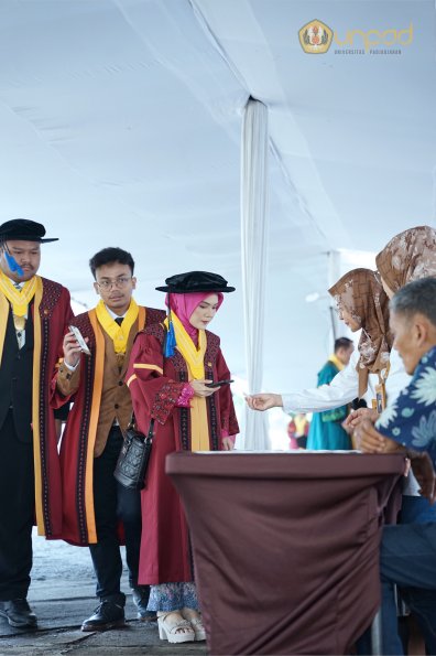 LIPUTAN WISUDA UNPAD GEL I TA 2024-2025 SESI II (69)