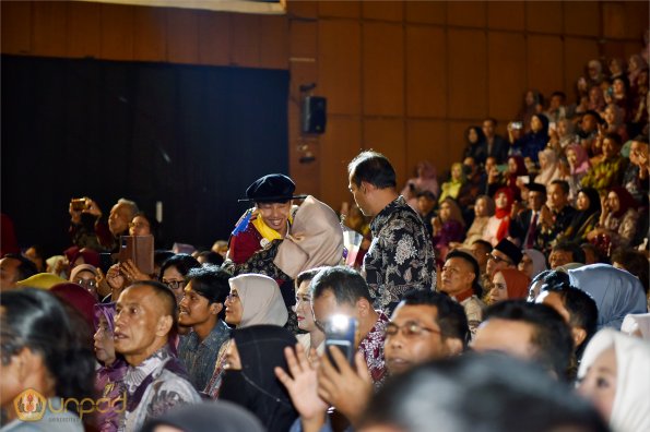 LIPUTAN WISUDA UNPAD GEL I TA 2024-2025 SESI II (8)