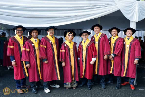 LIPUTAN WISUDA UNPAD GEL I TA 2024-2025 SESI II (85)