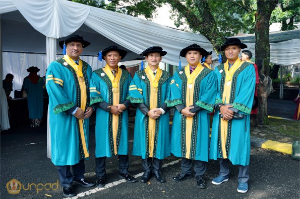 LIPUTAN WISUDA UNPAD GEL I TA 2024-2025 SESI II (90)