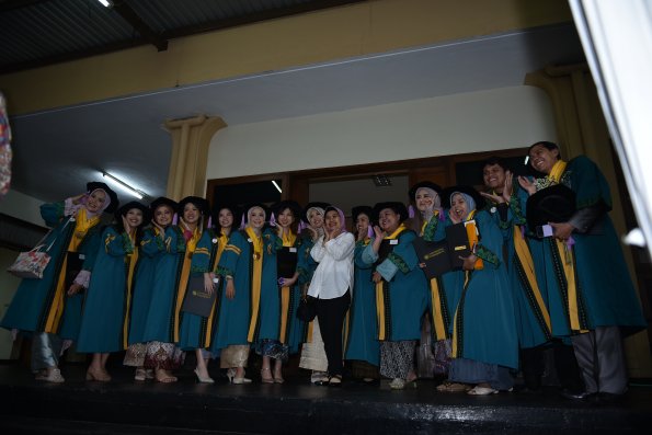 LIPUTAN WISUDA UNPAD GEL I TA 2024-2025 SESI III  (10)