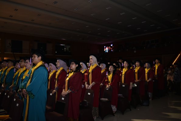 LIPUTAN WISUDA UNPAD GEL I TA 2024-2025 SESI III  (3)