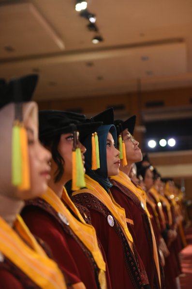 LIPUTAN WISUDA UNPAD GEL I TA 2024-2025 SESI III  (32)