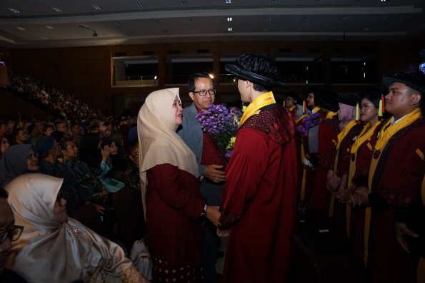 LIPUTAN WISUDA UNPAD GEL I TA 2024-2025 SESI IV (129)