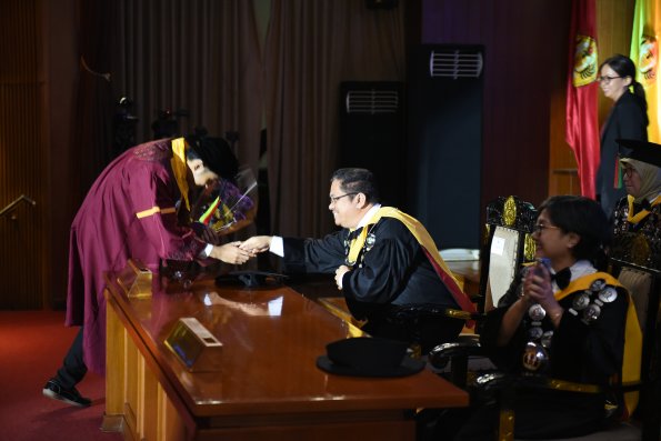 LIPUTAN WISUDA UNPAD GEL I TA 2024-2025 SESI IV (14)