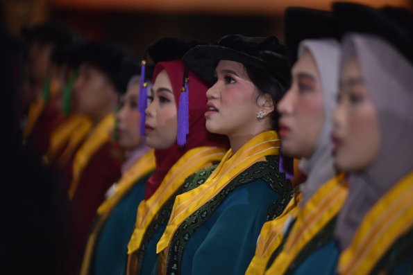 LIPUTAN WISUDA UNPAD GEL I TA 2024-2025 SESI IV (45)
