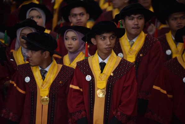 LIPUTAN WISUDA UNPAD GEL I TA 2024-2025 SESI IV (47)